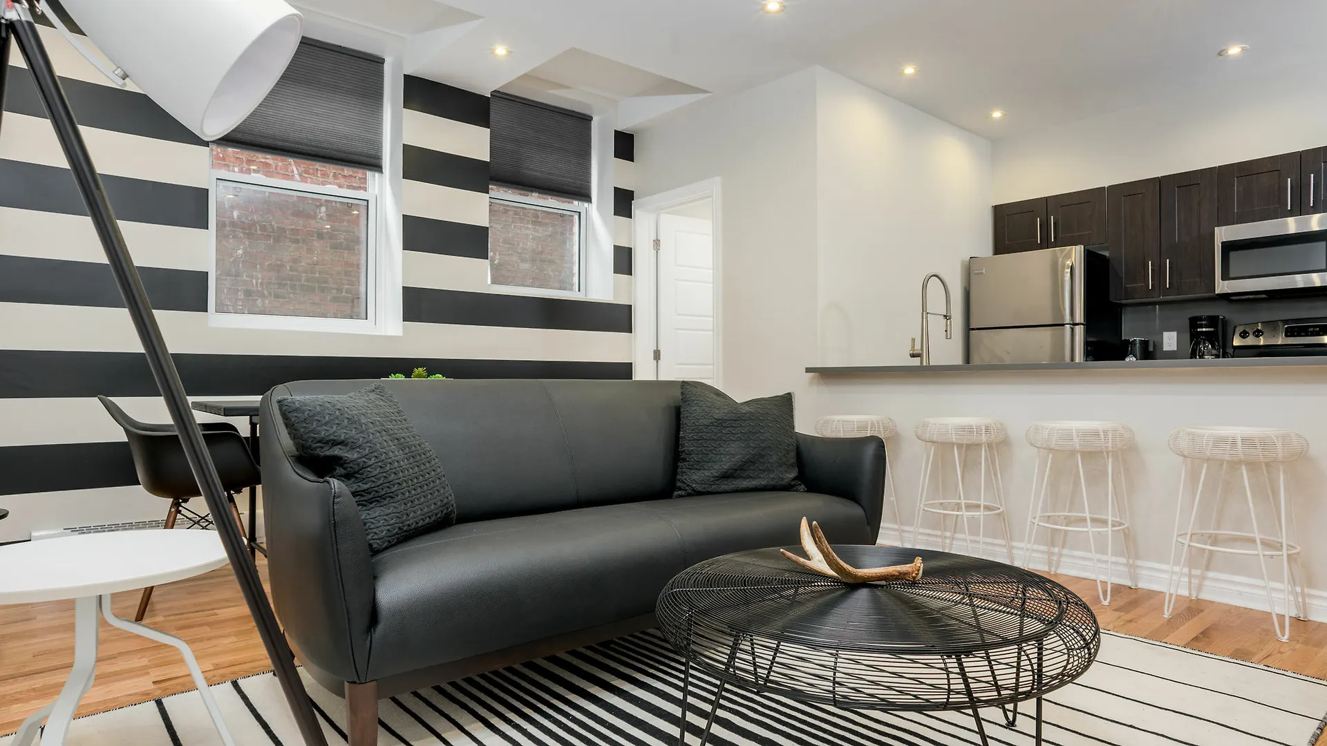 Classic 4Br In Milton Park By Sonder Montreal