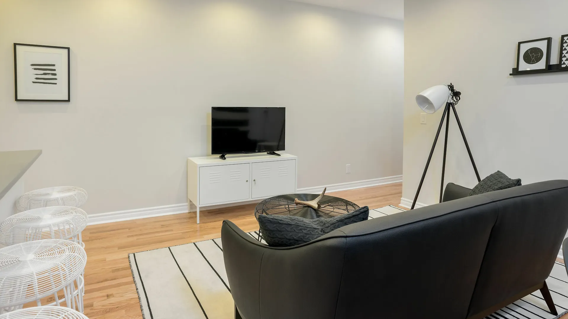 Apartment Classic 4Br In Milton Park By Sonder Montreal